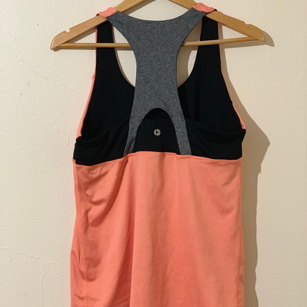 Reflex Workout Top - Picture 2 of 3